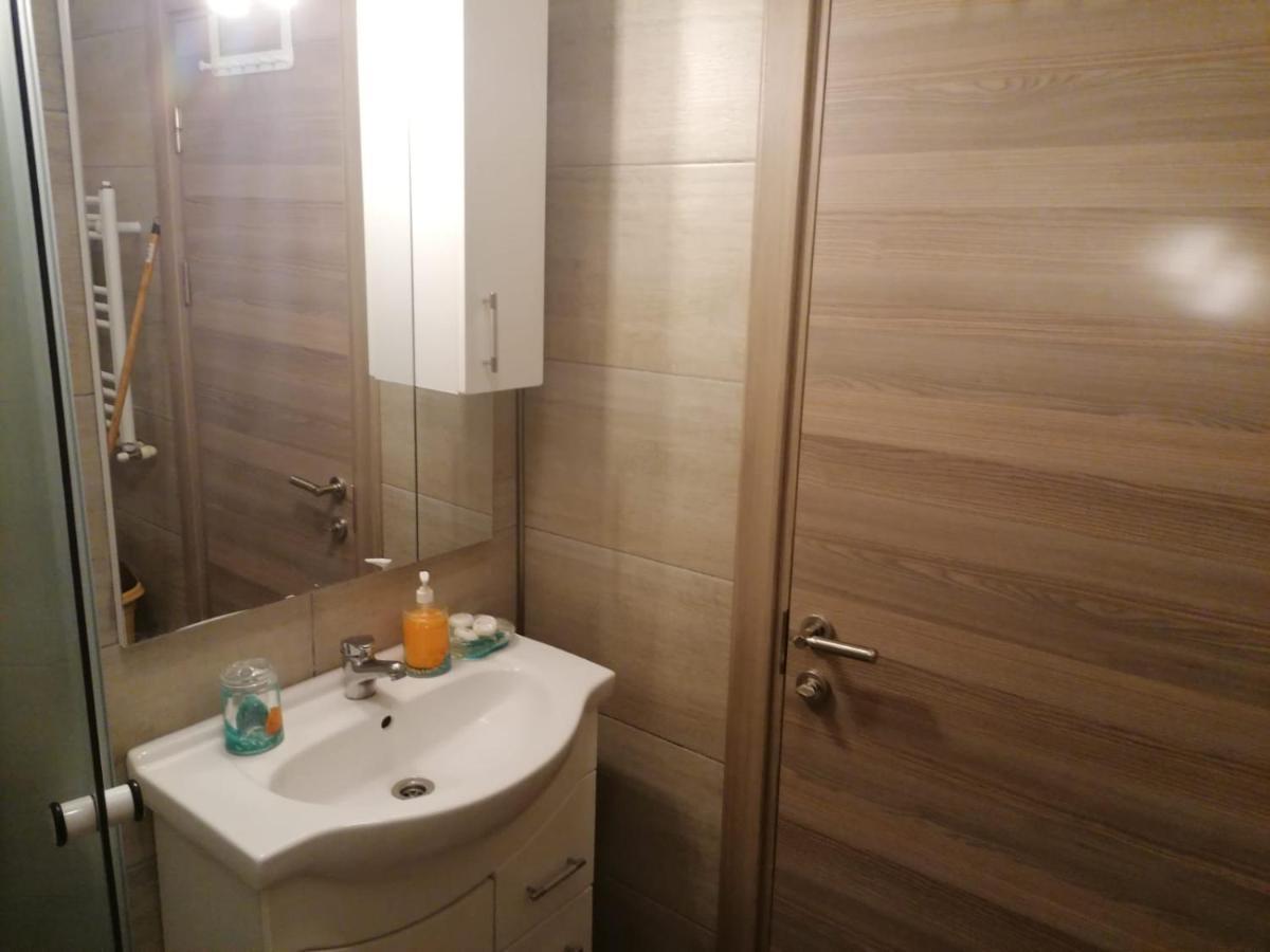 شقة Garsoniera Papaya Beach Năvodari المظهر الخارجي الصورة
